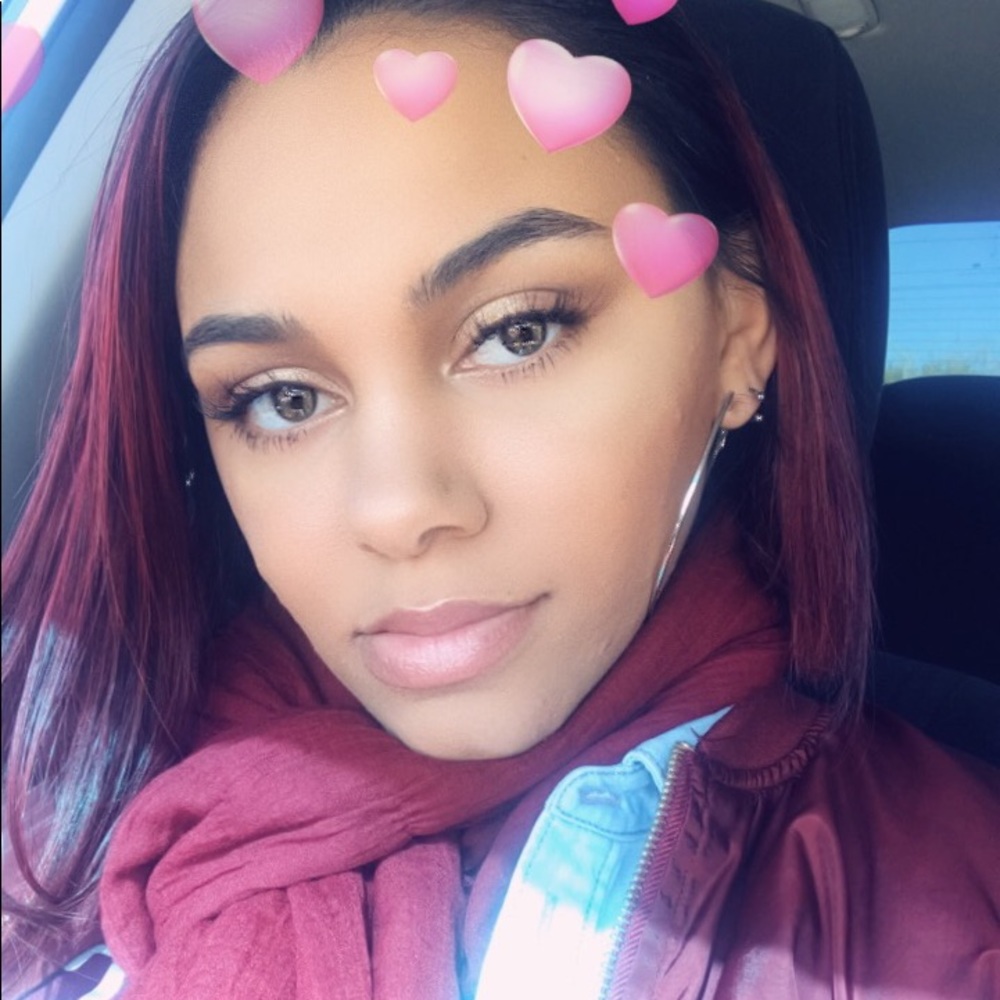Meet your Posher, Breana
